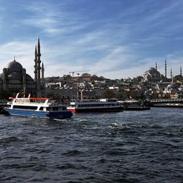 Goldenes Horn und Galatabrücke Istanbul