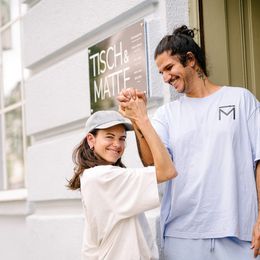 © Anna Zehetgruber Michaela Illetschko und Navid Adham
