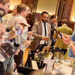 Ideales Setting zum Verkosten