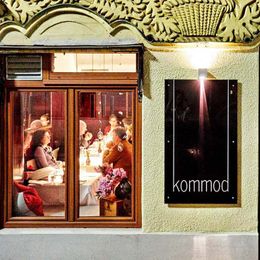 © Kommod Große Weinauswahl und feine Küche im Kommod