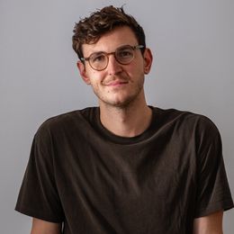 Inhaber von kein & low