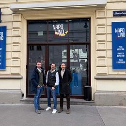 Die Gargiulo-Brüder mit Restaurantleiter Philipp Kunz