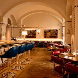 Bar und Gastraum im Rascal