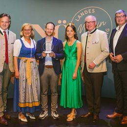 Tom Dockner gewinnt Grüner Veltliner Riedenweine gereift