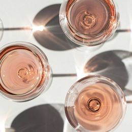 © Corina Rainer / Unsplash Rosé Verkostung
