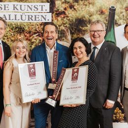 Preise für Gerhard Retter und Anne Krebiehl