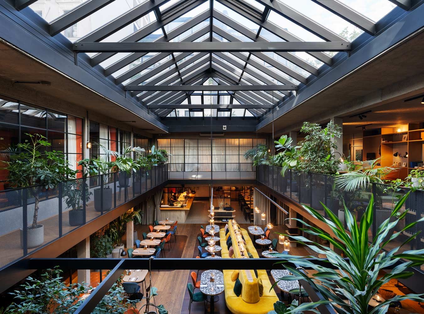 Das ganze Haus wird bespielt.