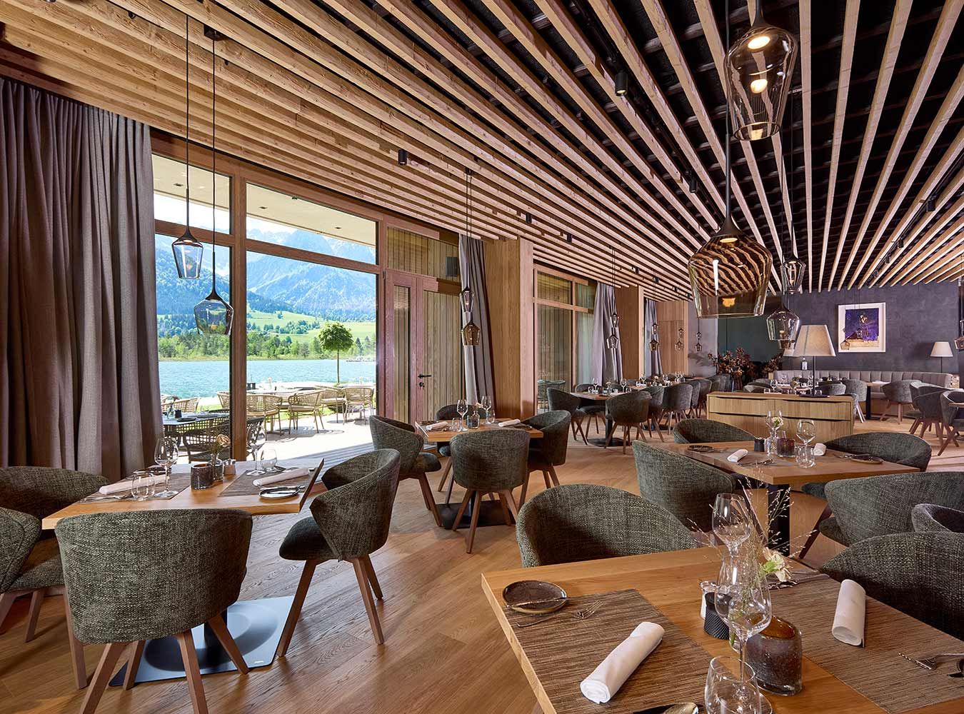 Das Lakes Restaurant & Bar