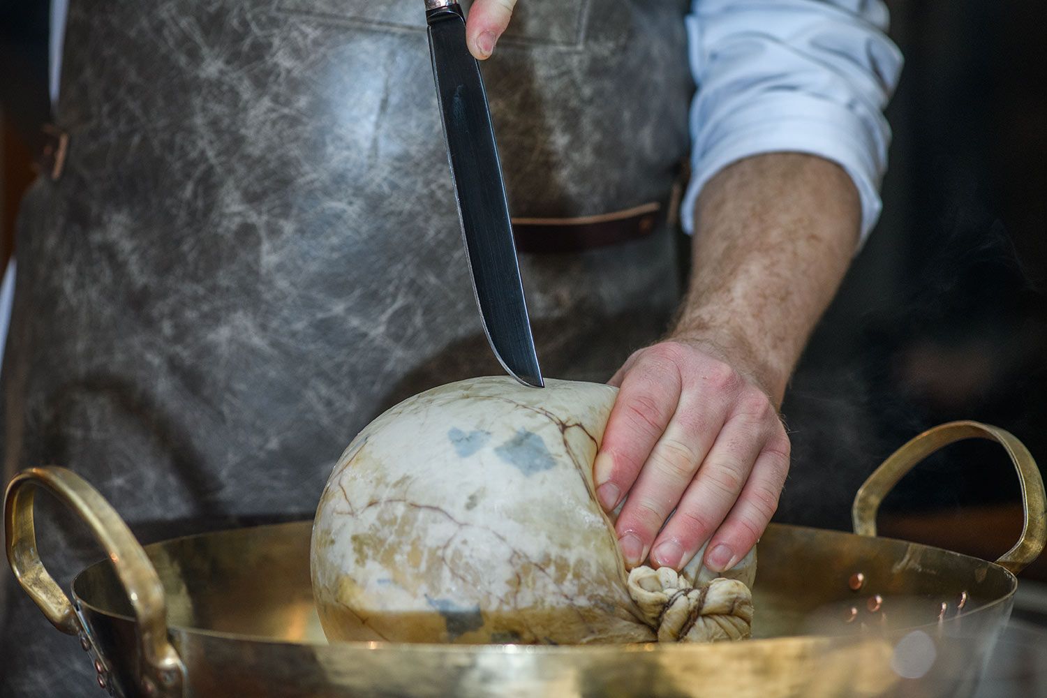 Max Stiegls berühmtes Huhn in der Blase