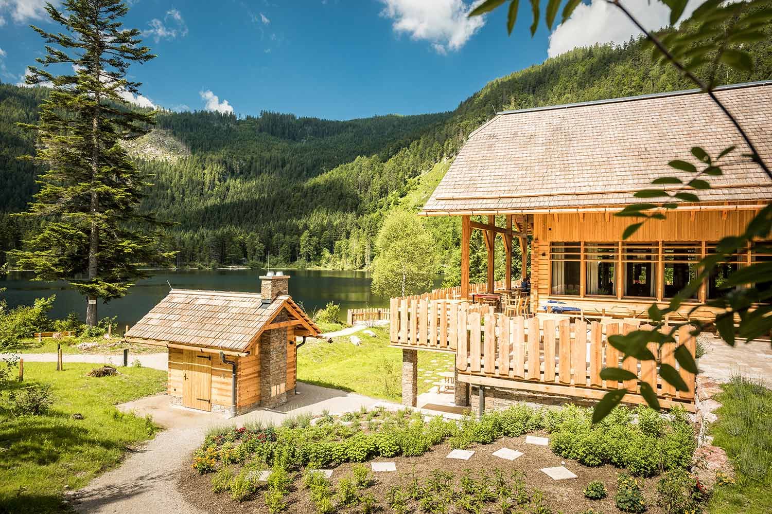 Die Kohlröserlhütte am Ödensee