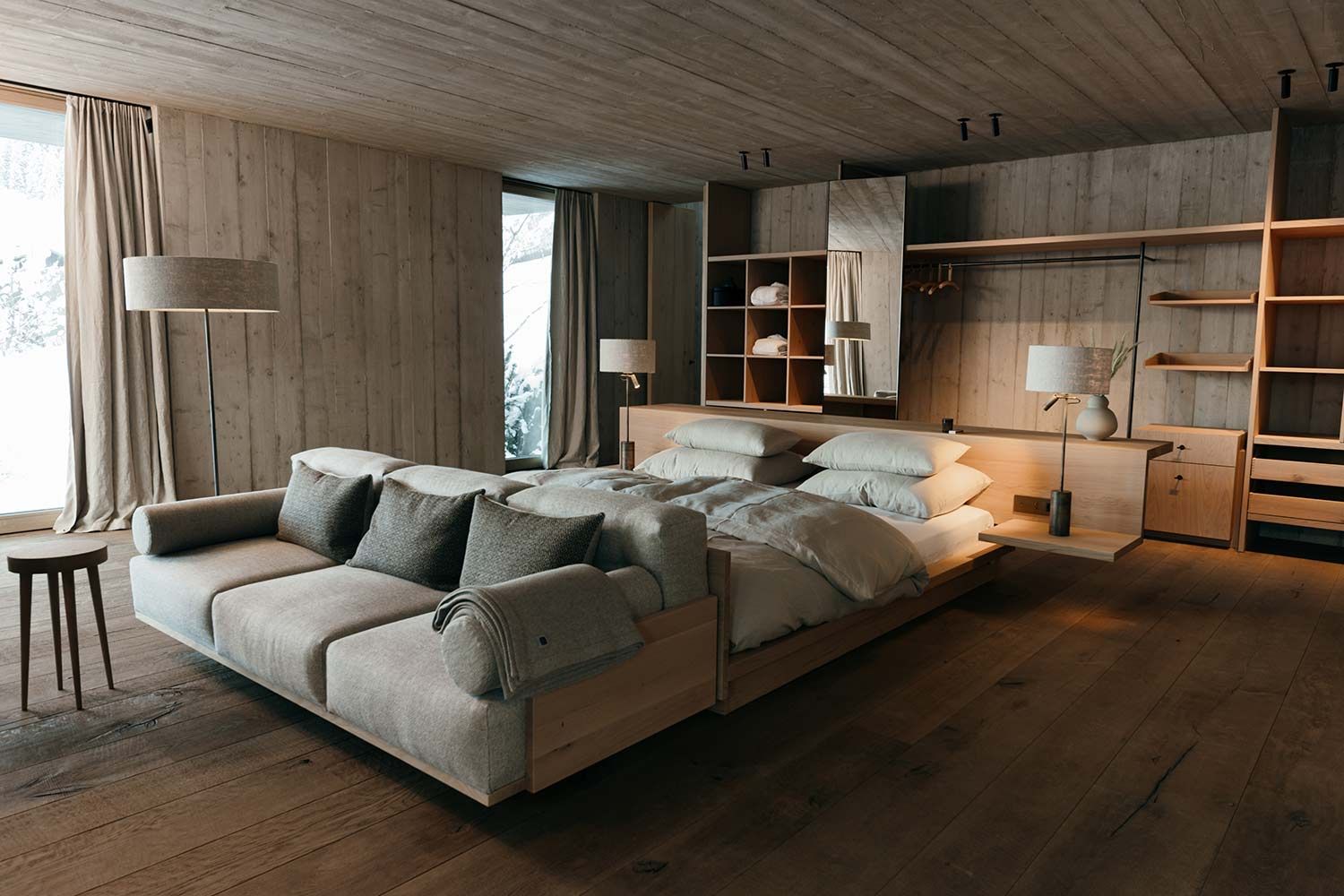 Eines von drei Schlafzimmern