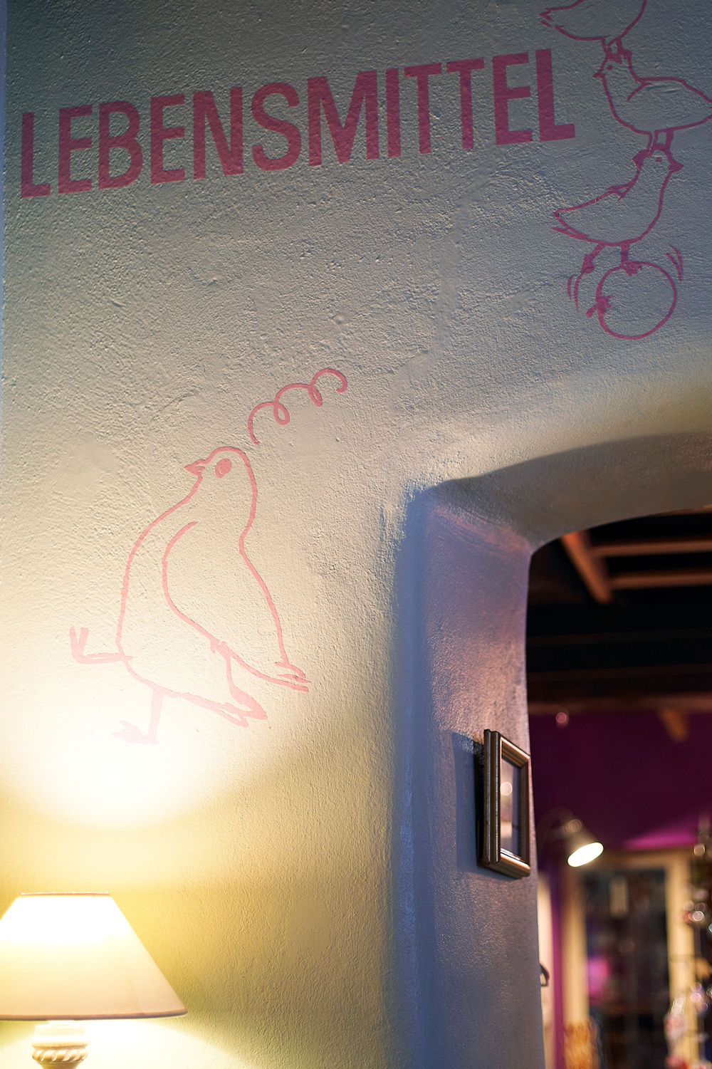 In der Taubenkobel Greisslerei kann gespeist und eingekauft werden