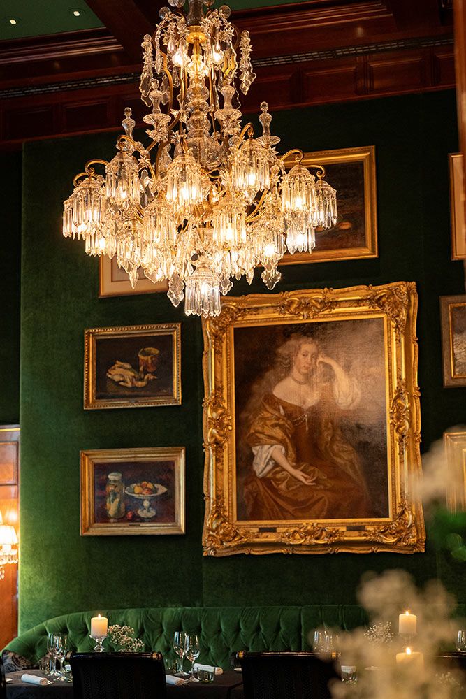 Lobmeyr Luster aus dem Jahr 1883