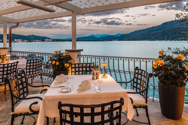 Hotel Schloss Seefels / Daniel Waschnig Photography