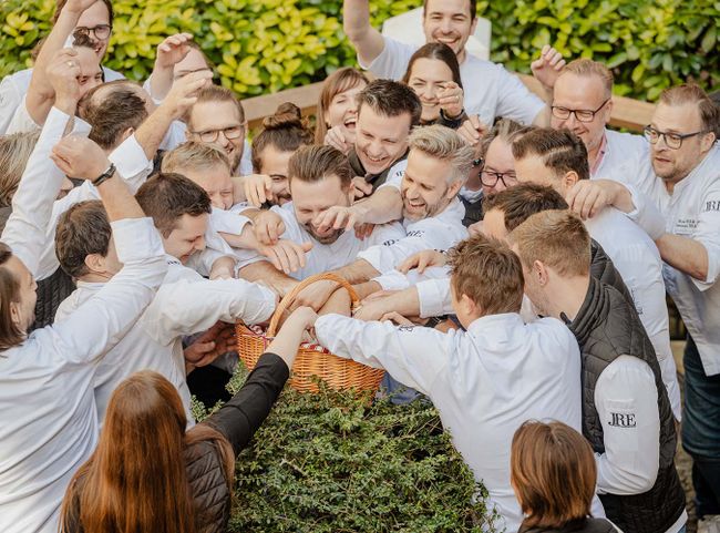 © Rene Strasser Die Ergebnisse der Auslosung bleiben bis zum Dinner geheim