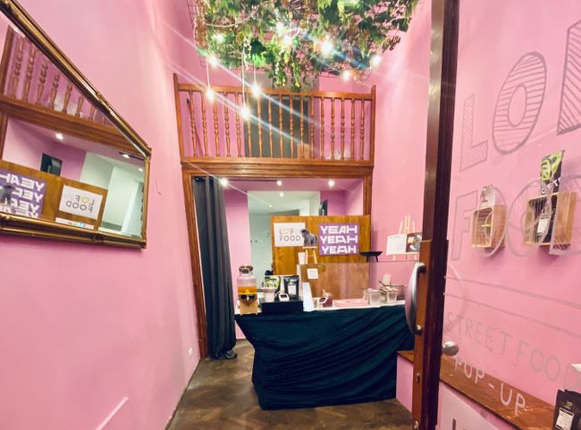 © LOF.Food Hier geht im März Streetfood über die Theke