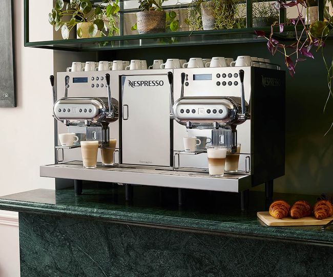 © Nespresso Die Auguila 440