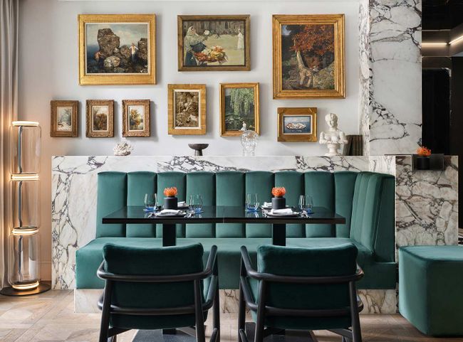 © Tony Gigov Glasswing Bar & Bistro