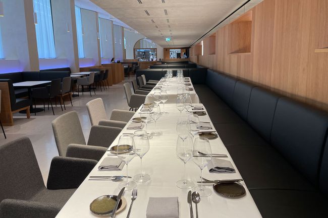 © Bernhard Degen Blick in das Restaurant