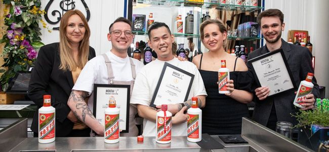 © ROBIN-CONSULT/Fellner Maria Kitsati, Steven Daevel, Christian Wu, Lieke Van Vlie, Fabio-Vorraber