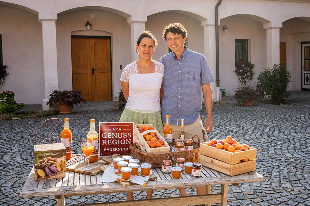 Große Auswahl an Marillenspezialitäten