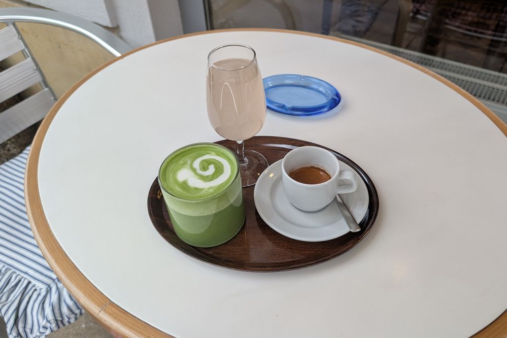 Matcha Latte, Wasserkefir und Espresso