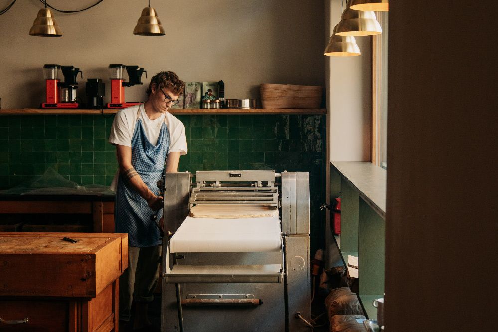 Julian Lubinger in seiner Backstube
