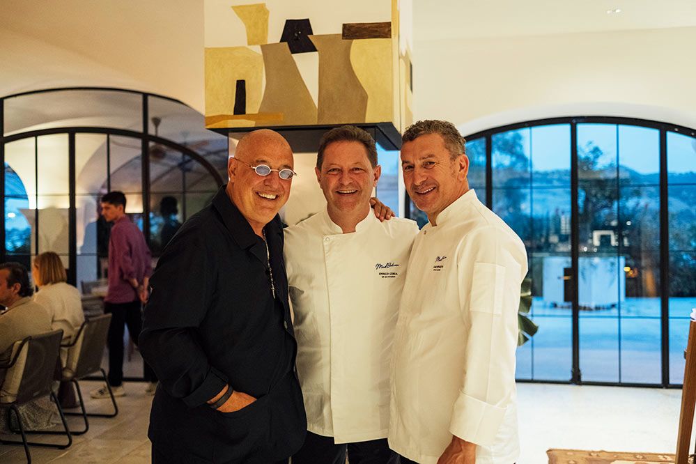Gastgeber Sahir Erozan mit dem italienischen Starkoch Enrico Cerea (Da Vittorio) und Carlo Bernardini, dem Executive Chef der Villa Maçakizi