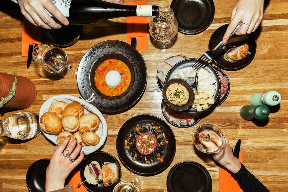 Herzhafte Heurigenkoste